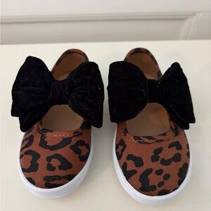 Janie and Jack Brown Leopard Print Casual Dress Shoes with Black Bow Sz 6